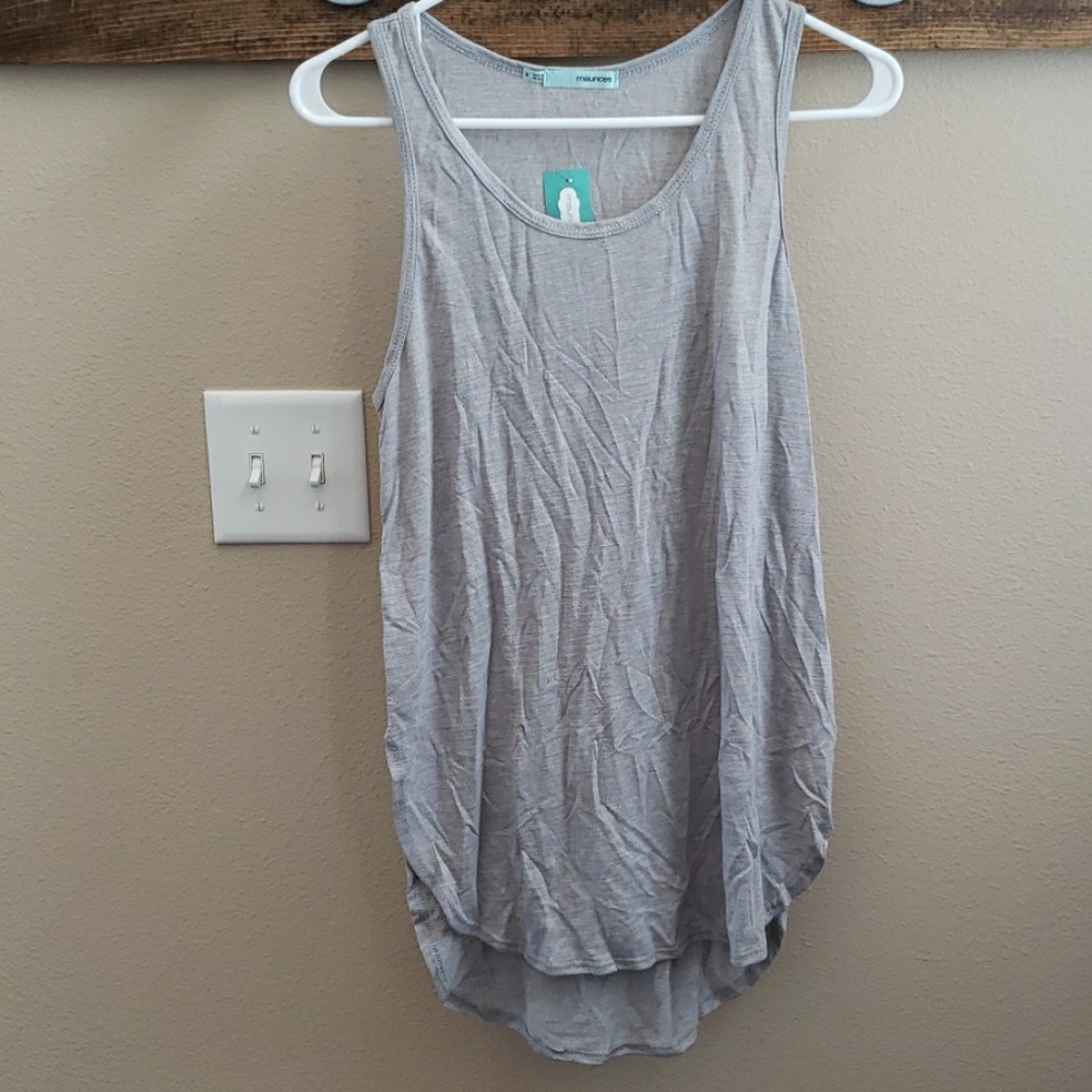 Maurices size small tank